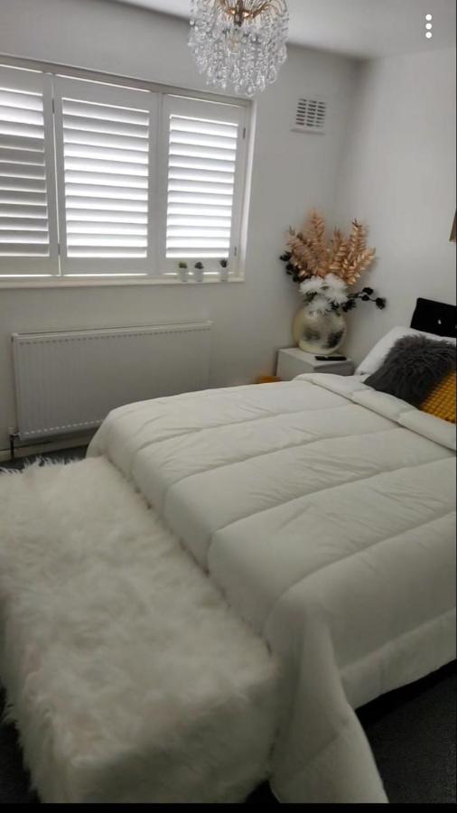 Private Luxurious Space บาซิลดอน ภายนอก รูปภาพ